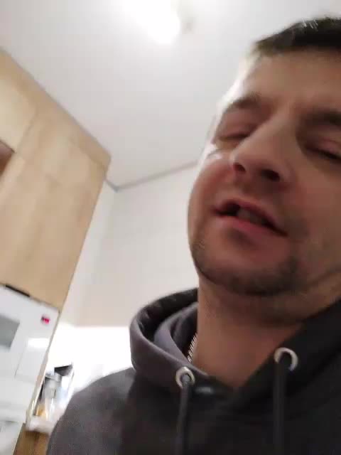 WaNaMe Cam Model Chat November 9, 2025