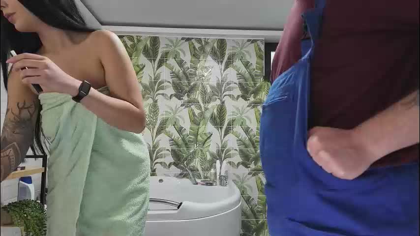 rrr1995 Cam Model Chat November 9, 2025