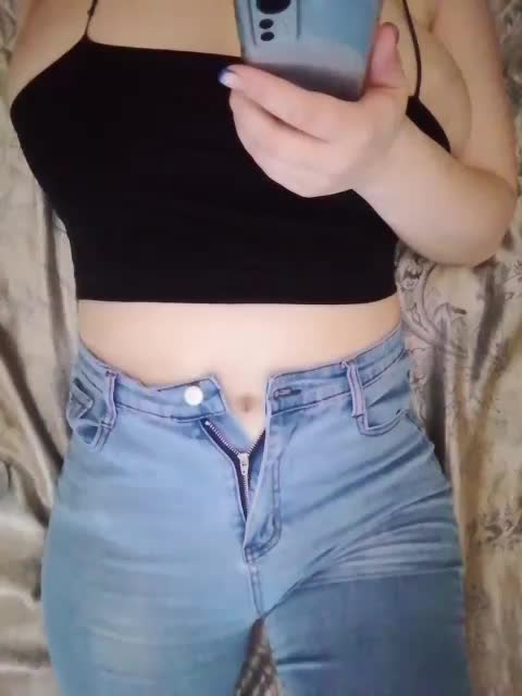 -Tiffany- Cam Model Chat November 10, 2025