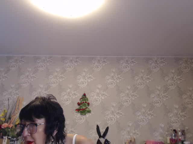 LaliaMia Cam Model Chat November 10, 2025