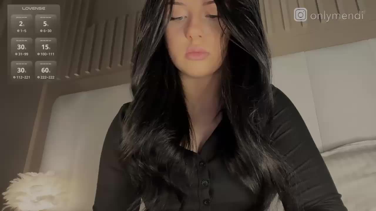 MENNDI Cam Model Chat November 10, 2025