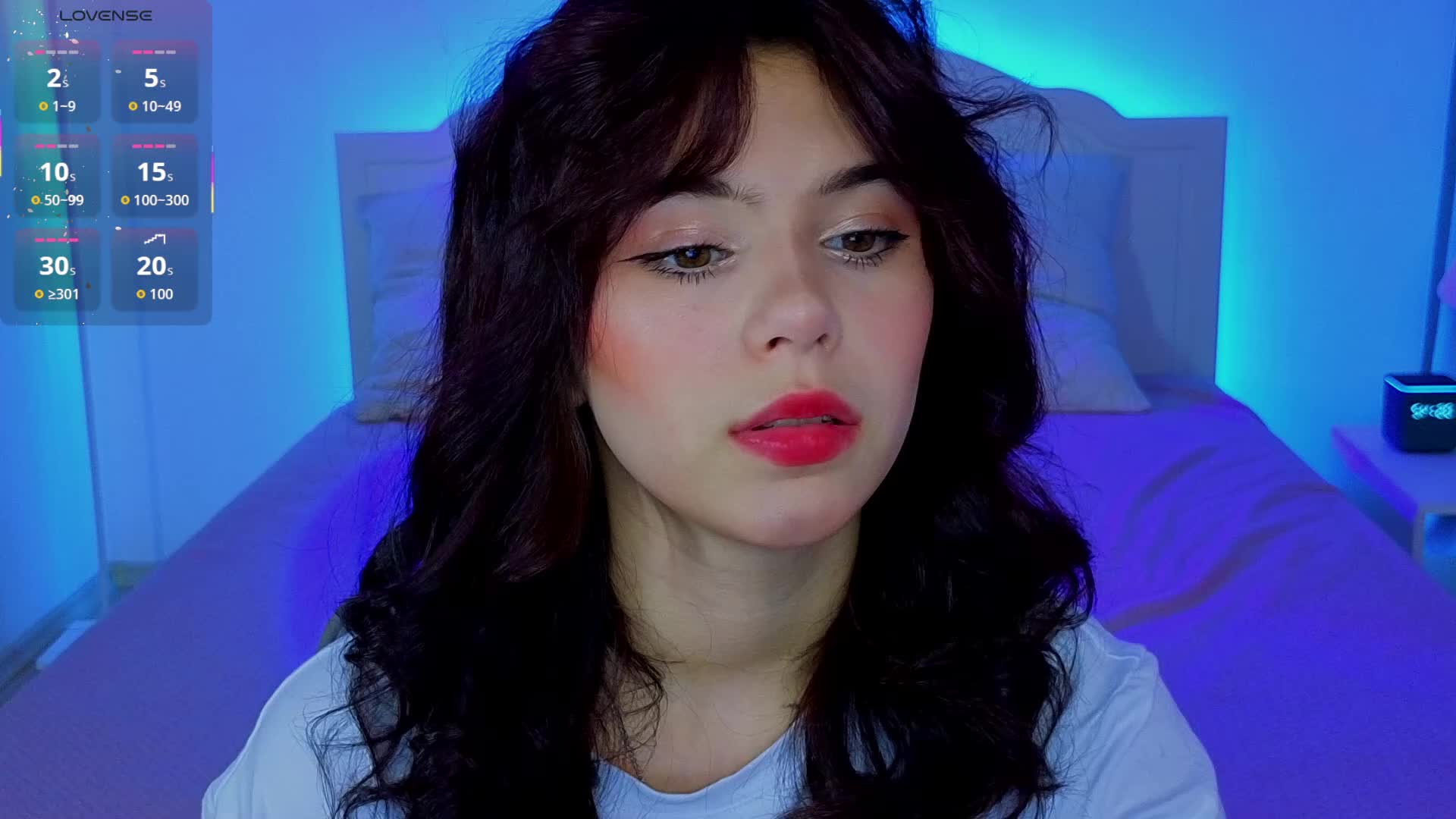 CoralineJones Cam Model Chat November 10, 2025