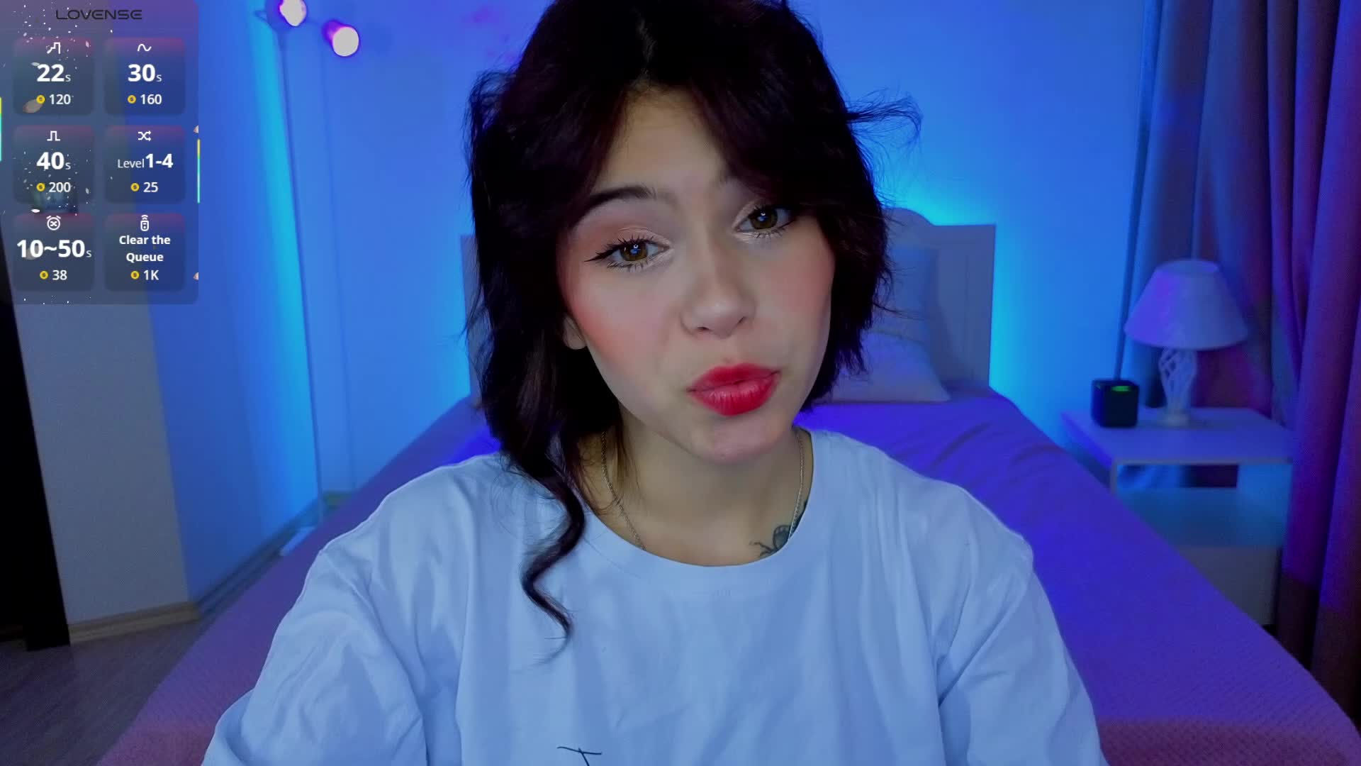 CoralineJones Cam Model Chat November 10, 2025