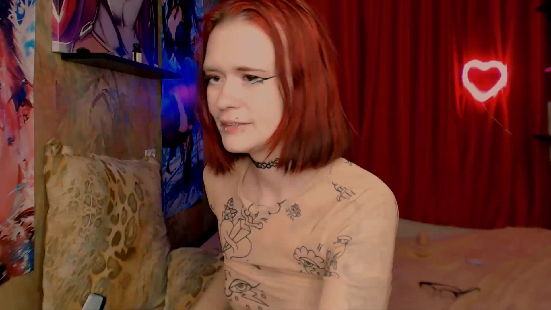 Velvet-and-Venom Cam Model Chat November 10, 2025