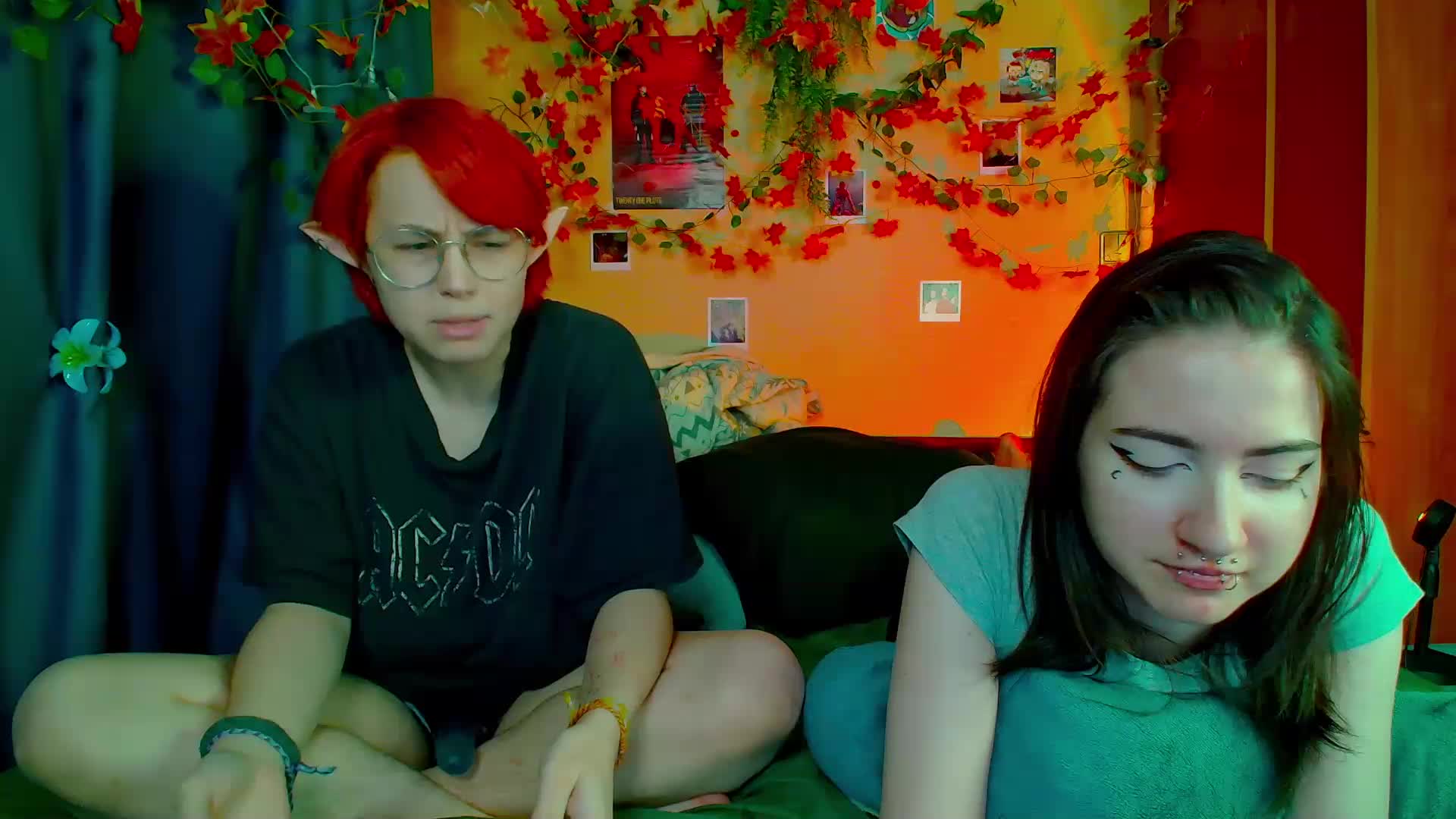 Tricky_Kitsune Cam Model Chat November 10, 2025