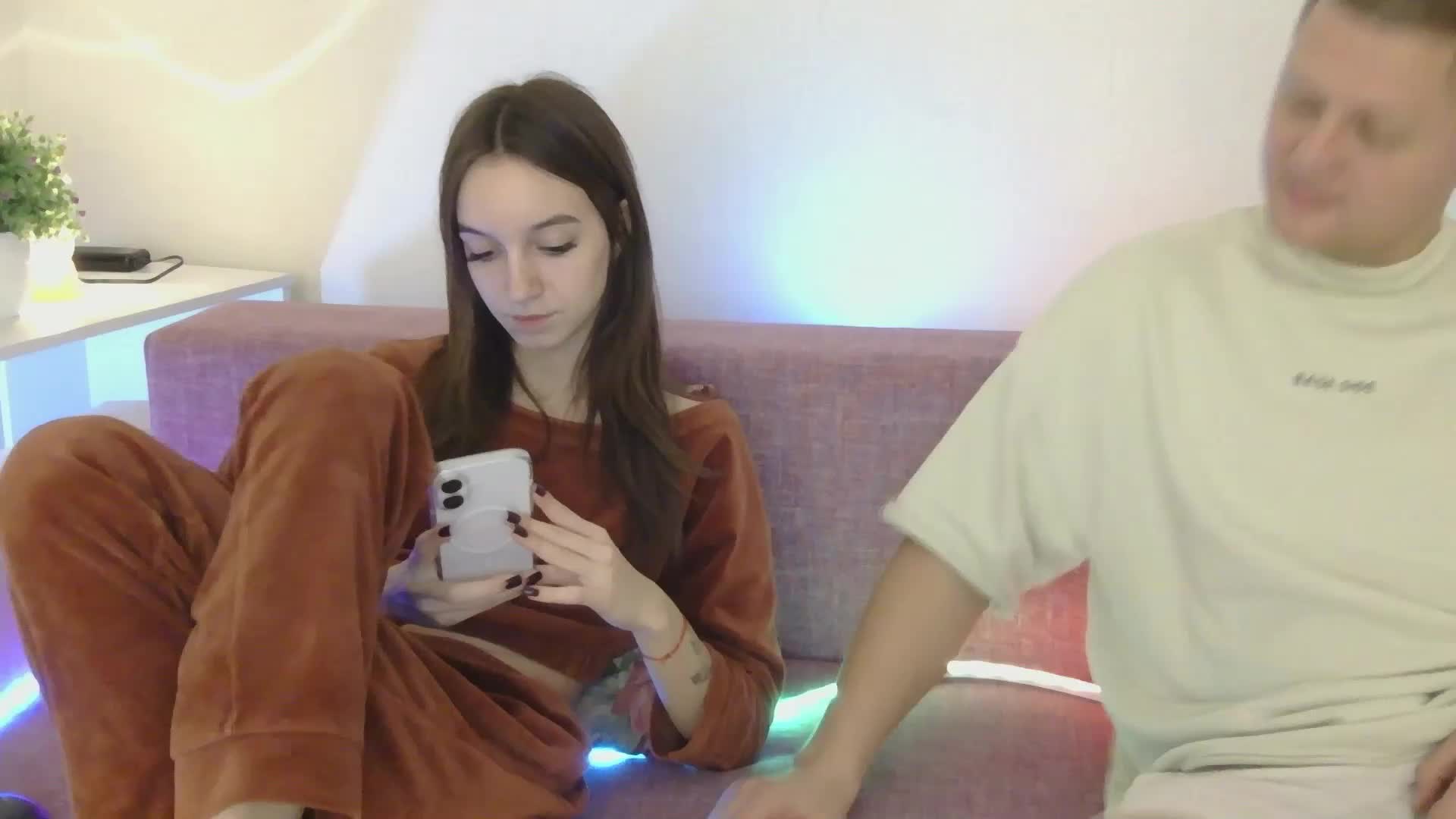 NotSoSweetDasha Cam Model Chat November 10, 2025