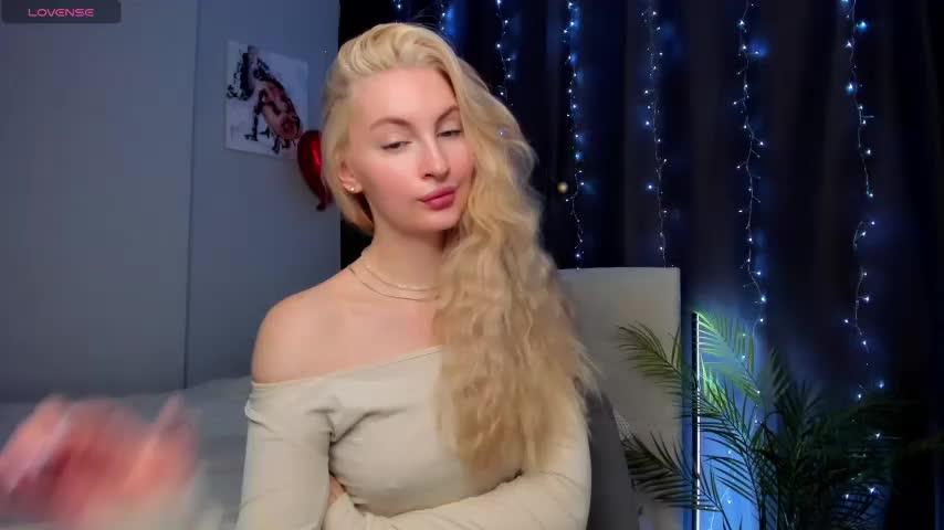 Kimmy_powell Cam Model Chat November 10, 2025