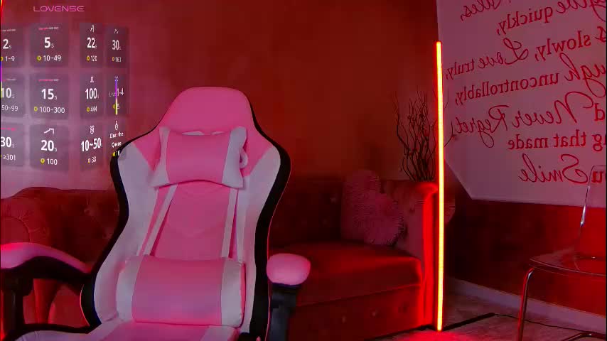 evanew_ Cam Model Chat November 10, 2025