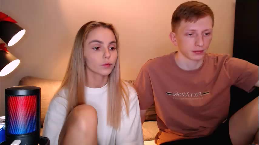 julsweet Cam Model Chat November 10, 2025
