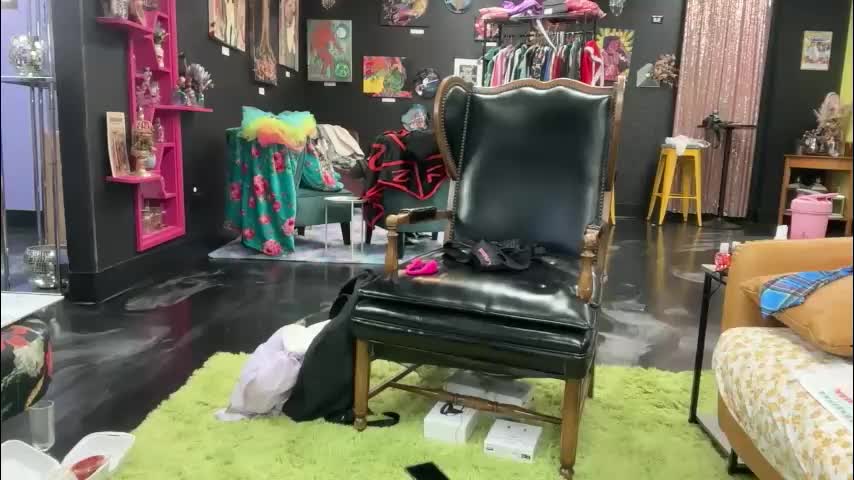 matchingtracksuits Cam Model Chat November 10, 2025