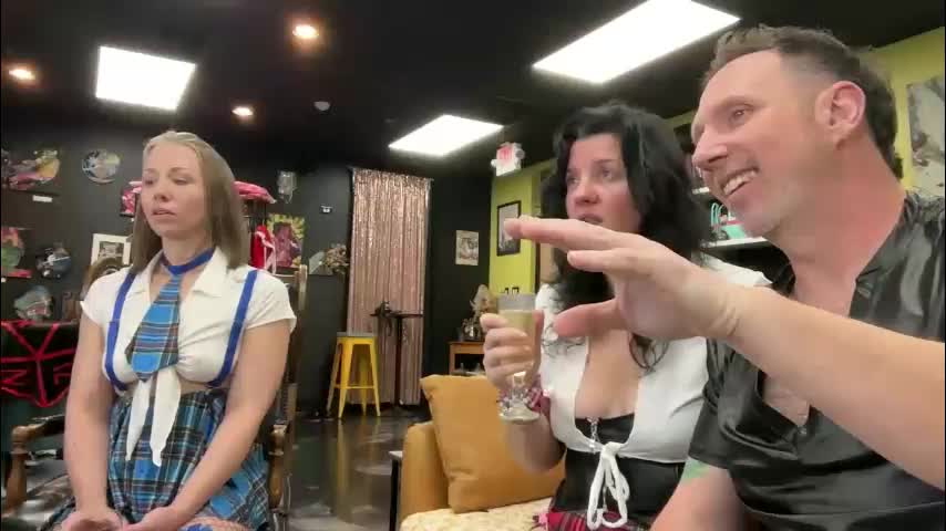 matchingtracksuits Cam Model Chat November 10, 2025