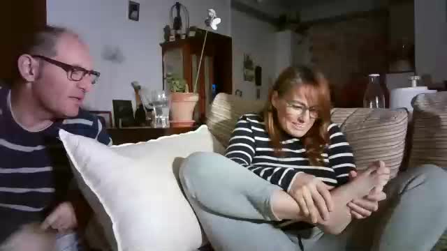 lolahueso Cam Model Chat November 10, 2025