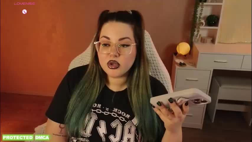 sunflower0907 Cam Model Chat November 10, 2025