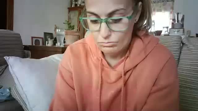 lolahueso Cam Model Chat November 10, 2025