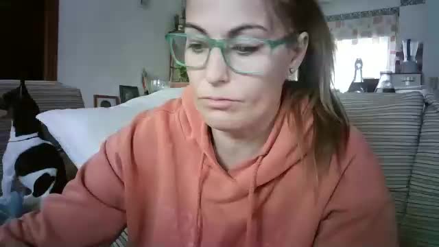 lolahueso Cam Model Chat November 10, 2025