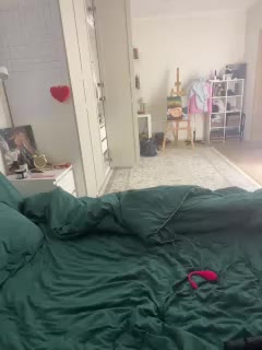 YuGoVi Cam Model Chat November 10, 2025