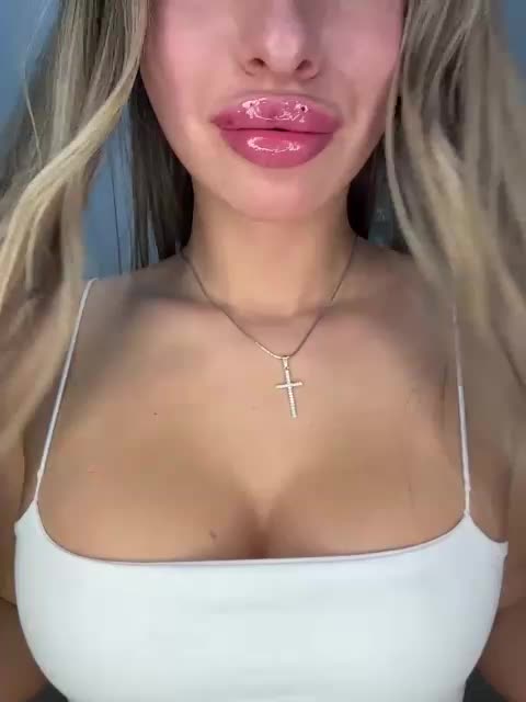 BonnieMur Cam Model Chat November 10, 2025