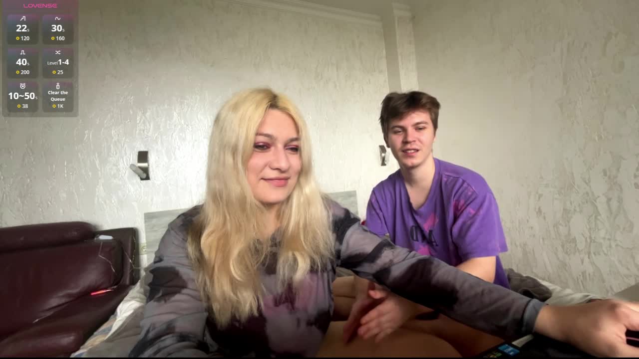 Hikkiii Cam Model Chat November 10, 2025