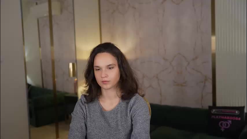 bright_diamonds_054 Cam Model Chat November 10, 2025