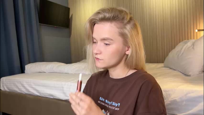 adele_nick2202 Cam Model Chat November 10, 2025