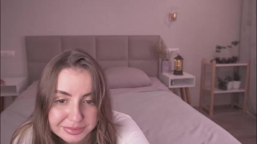 fluffy_hat Cam Model Chat November 10, 2025