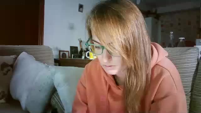 lolahueso Cam Model Chat November 10, 2025