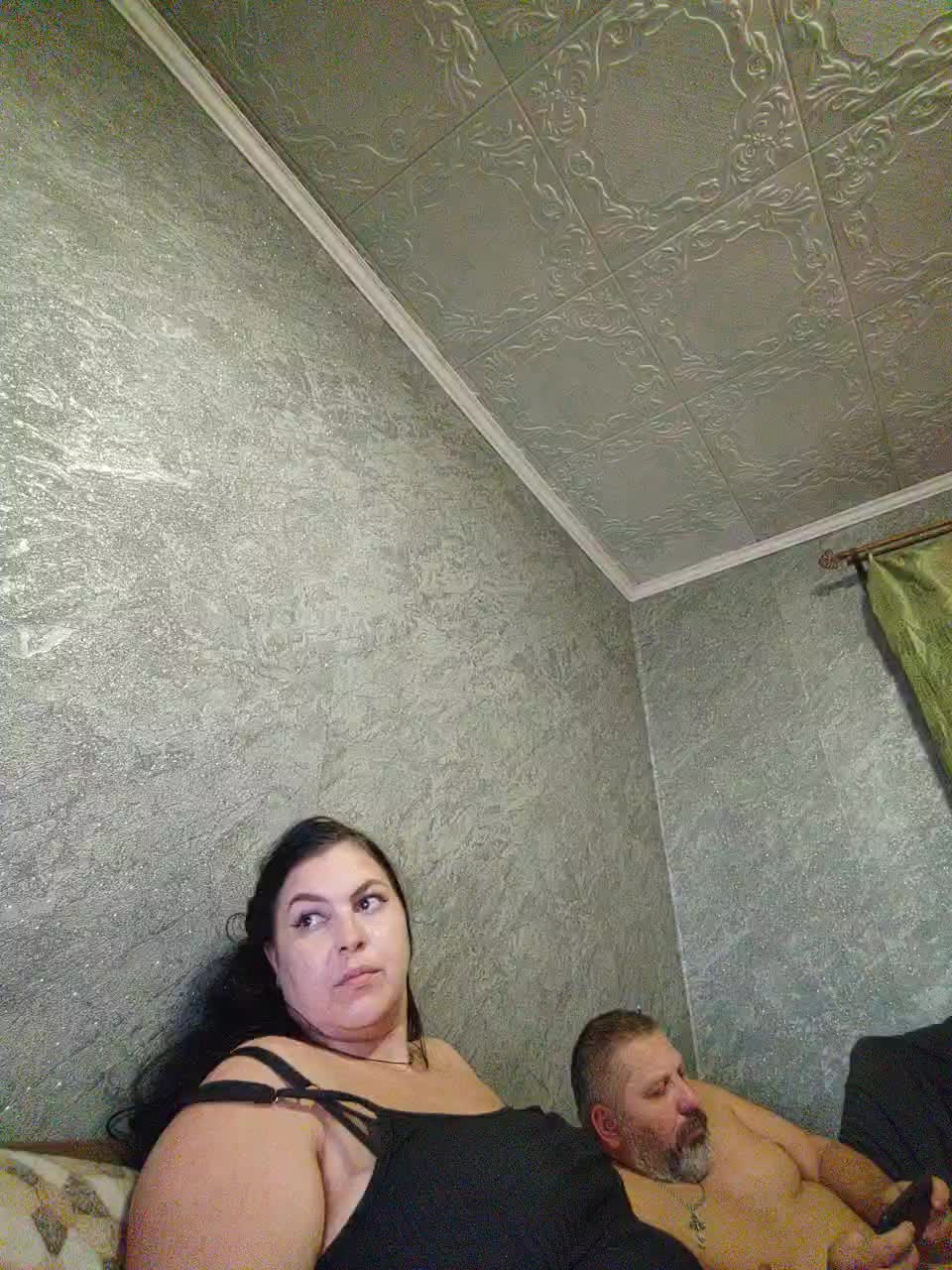 Cleopatra1990 Cam Model Chat November 10, 2025