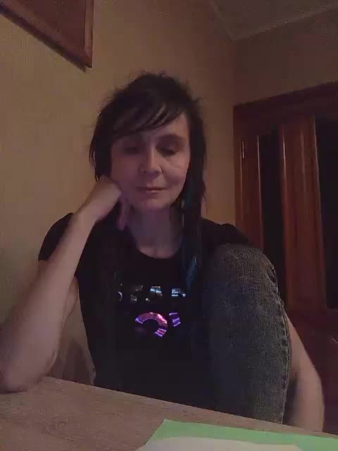 Hellenalonenochka Cam Model Chat November 11, 2025