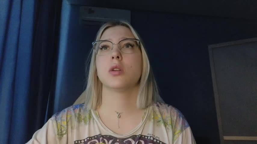 HotBrandyX Cam Model Chat November 11, 2025