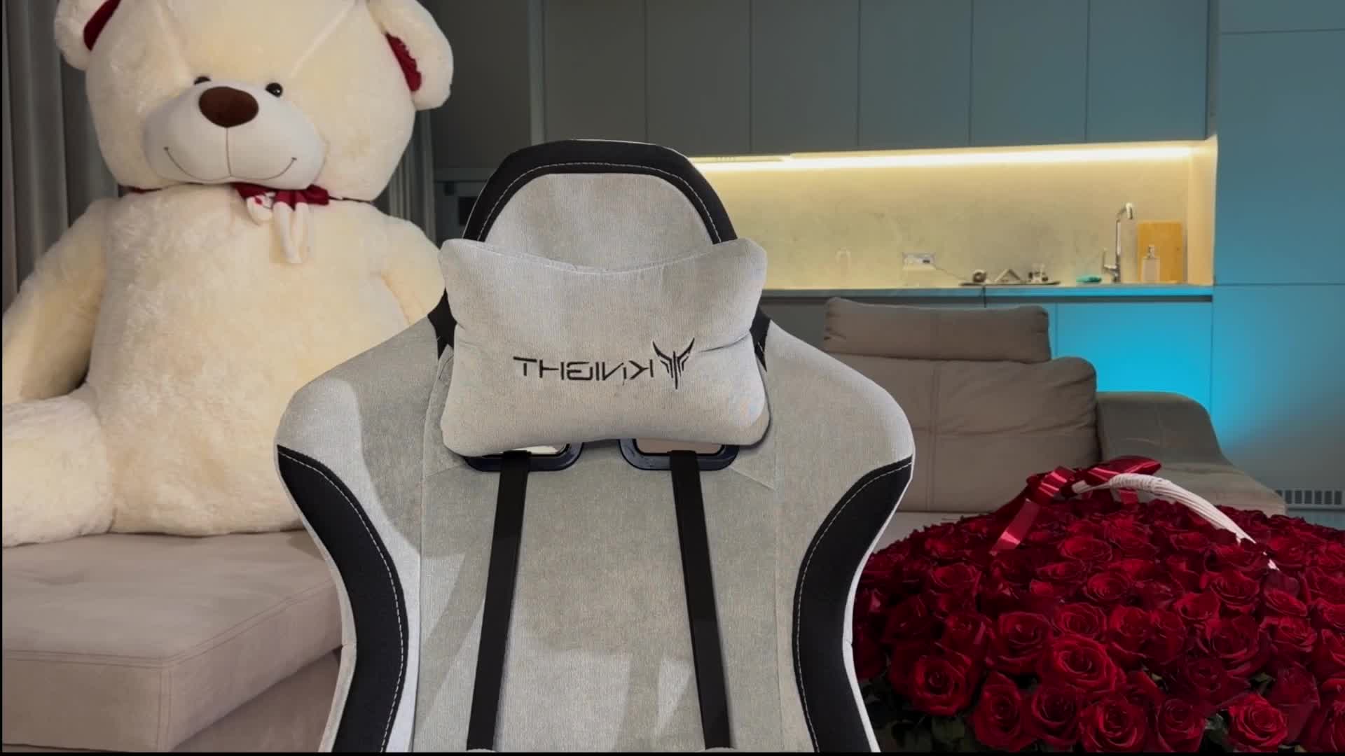 Sofi-Mi Cam Model Chat November 11, 2025