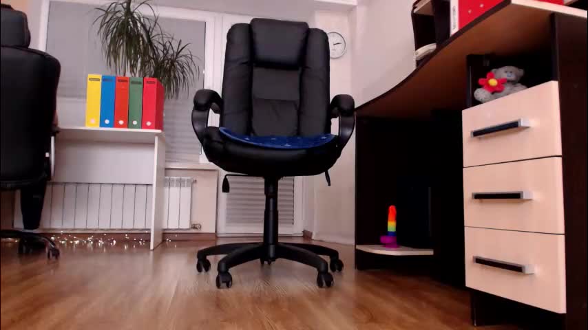 hottdoll611 Cam Model Chat November 11, 2025