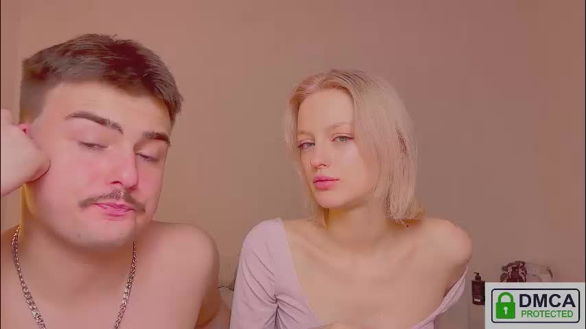 your_molly_mark Cam Model Chat November 11, 2025