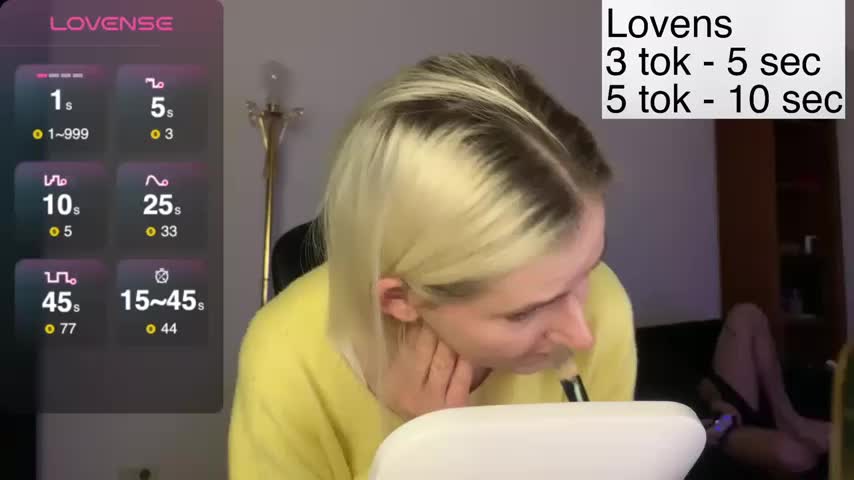 Sexy_Sweets Cam Model Chat November 11, 2025