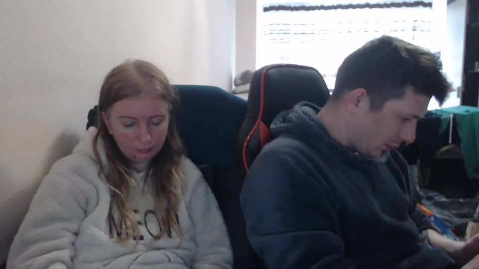 jenisandpeter Cam Model Chat November 11, 2025