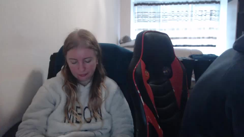 jenisandpeter Cam Model Chat November 11, 2025