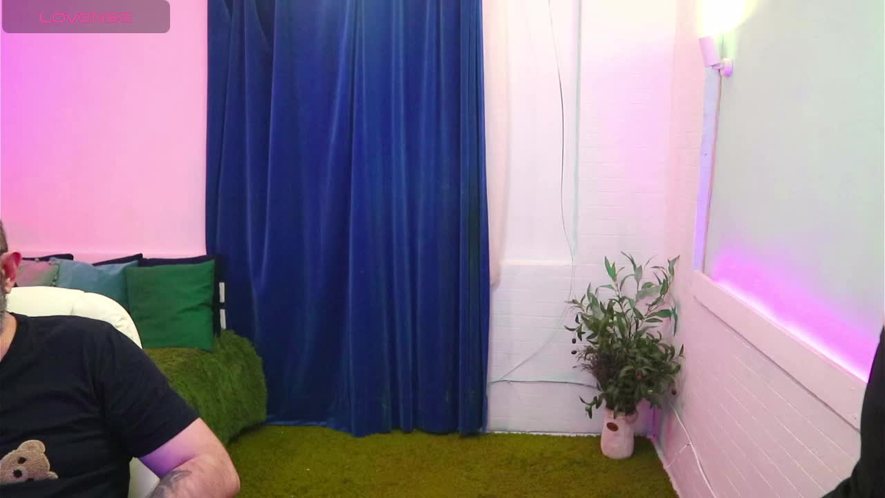 AlisaAleks Cam Model Chat November 11, 2025