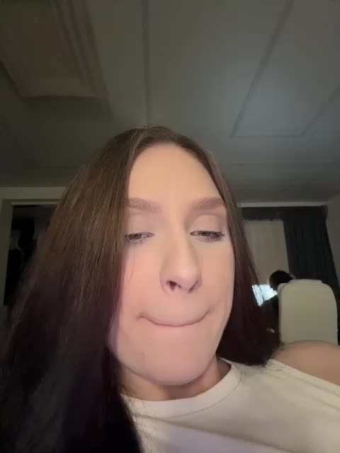 PARTYNEXTNEXT Cam Model Chat November 11, 2025