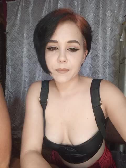 _Dia-Vik_ Cam Model Chat November 11, 2025