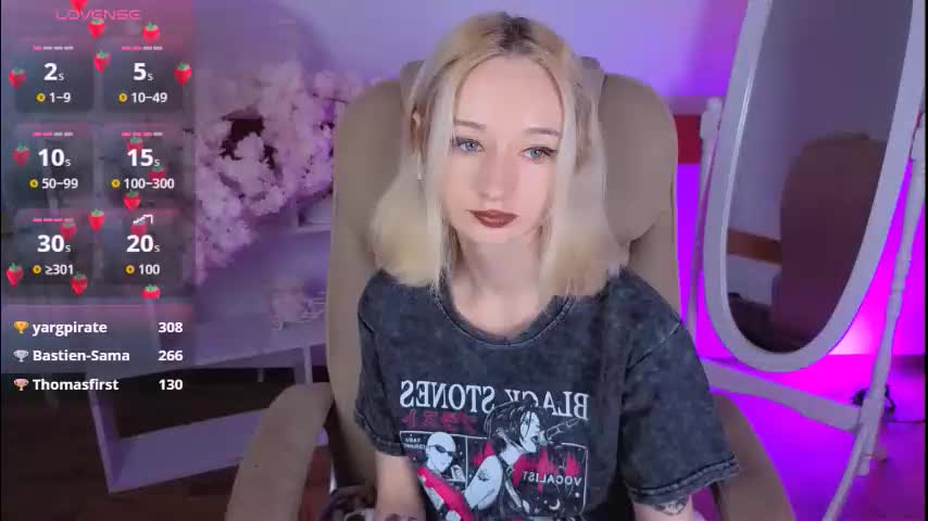 katia_kim Cam Model Chat November 11, 2025