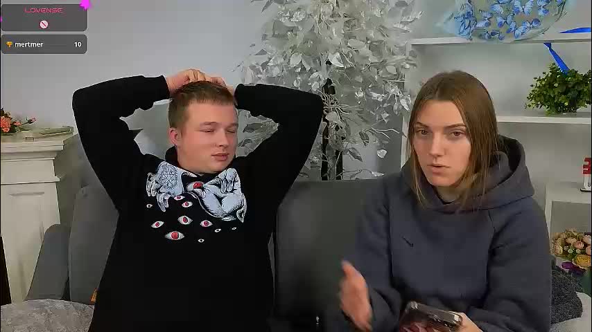 ollistiw Cam Model Chat November 11, 2025