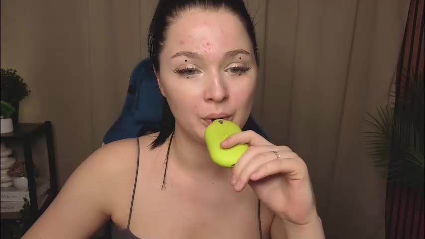 phyllisheart Cam Model Chat November 11, 2025