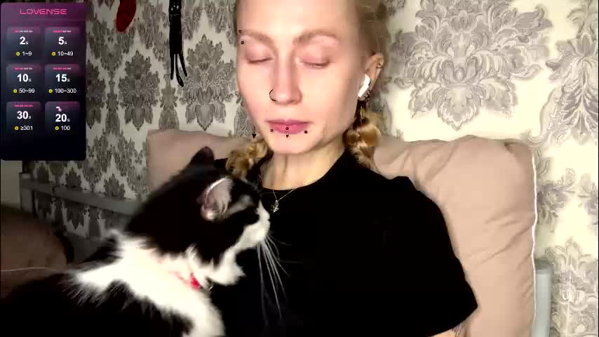 porshes Cam Model Chat November 11, 2025