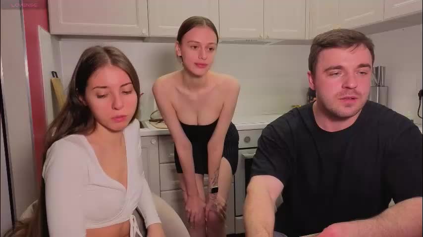 ihavepaws33 Cam Model Chat November 11, 2025