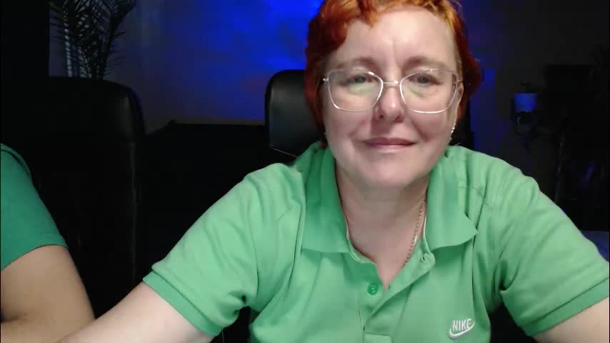 joannaandneighbour Cam Model Chat November 11, 2025