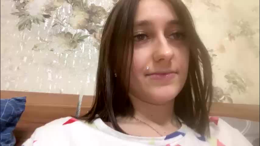 viktoria9898 Cam Model Chat November 11, 2025