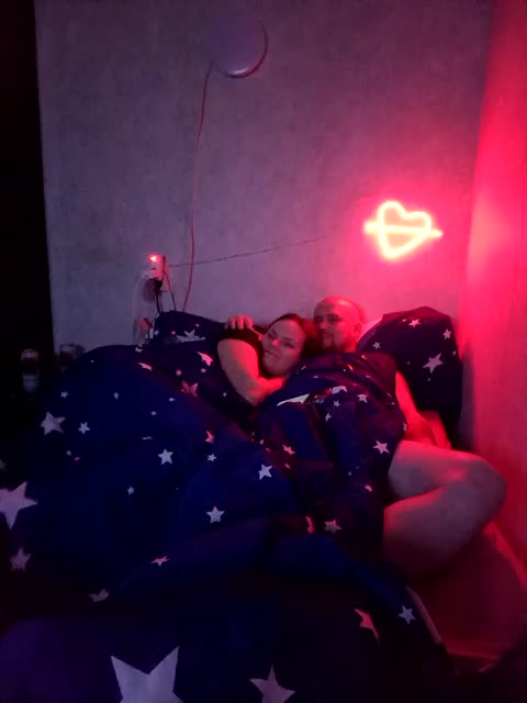 Kiss-Kissaa Cam Model Chat November 11, 2025