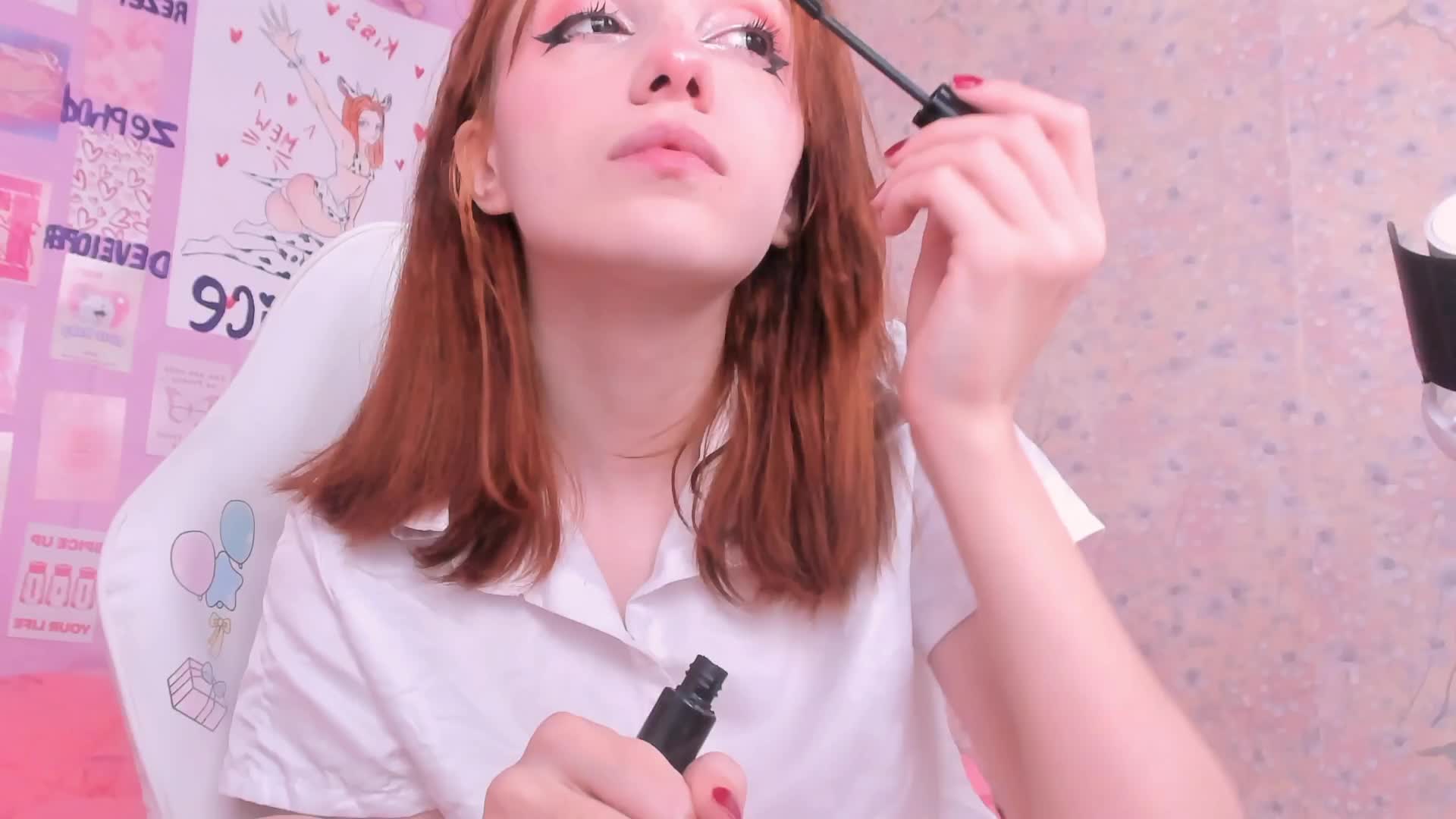 Dark-Willlow Cam Model Chat November 11, 2025