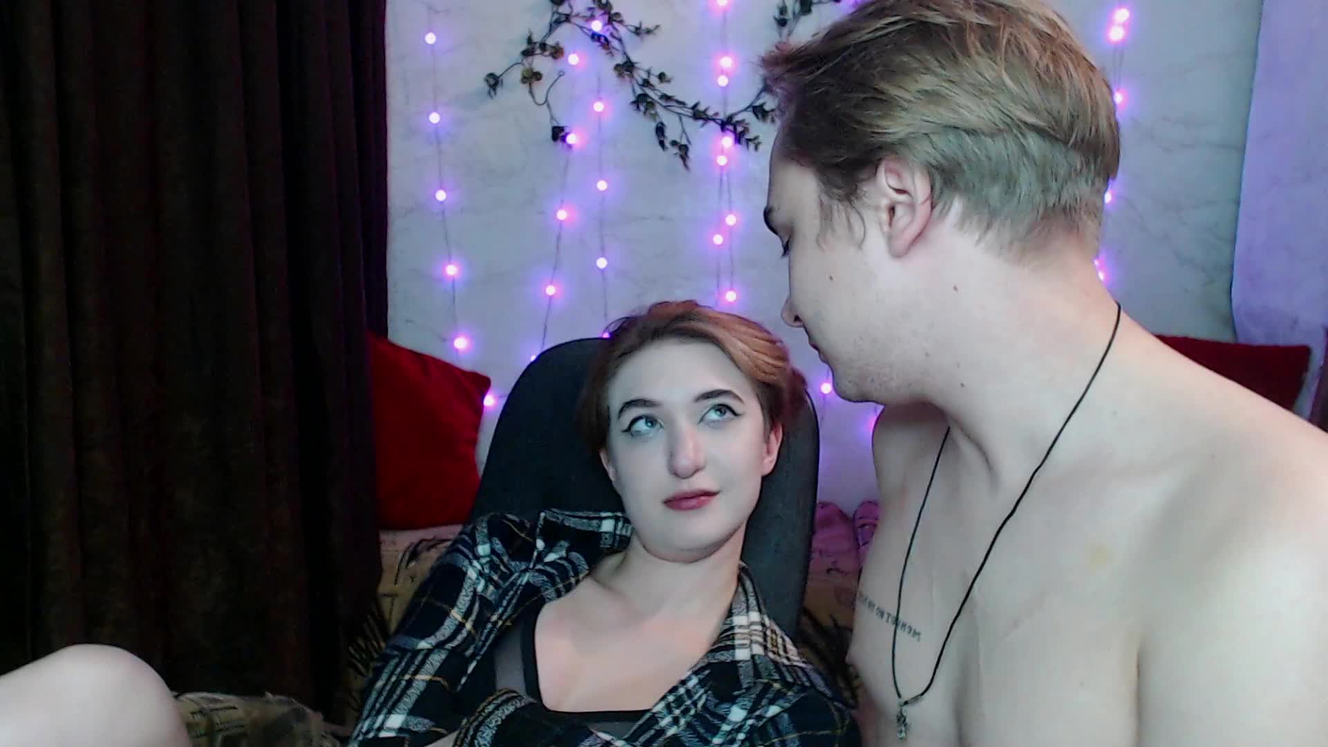 lust444money Cam Model Chat November 11, 2025