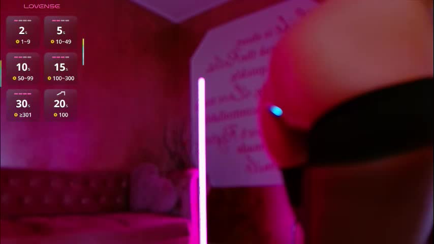 evanew_ Cam Model Chat November 12, 2025