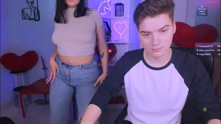 ash_raven_ Cam Model Chat November 12, 2025